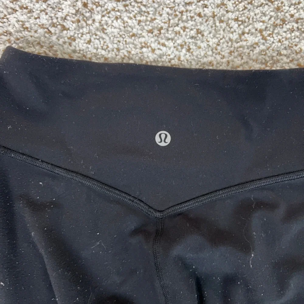 Lululemon Jogger Womens 4 Black Yoga Nulu Align High Rise Pockets Workout Gym